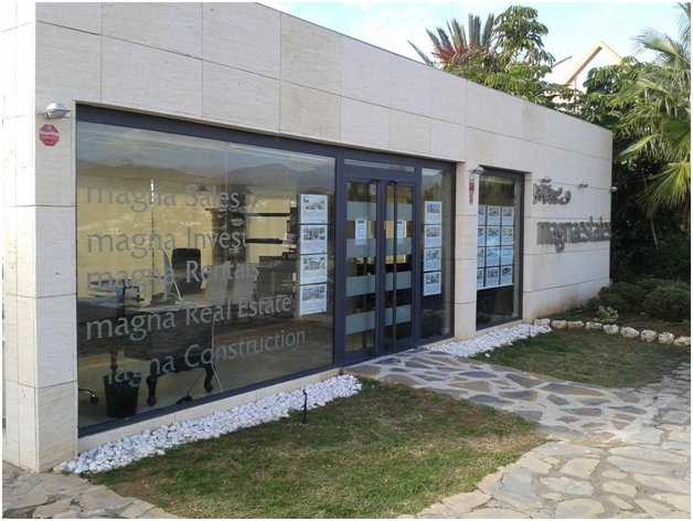 Established Real Estate Agent in Marbella